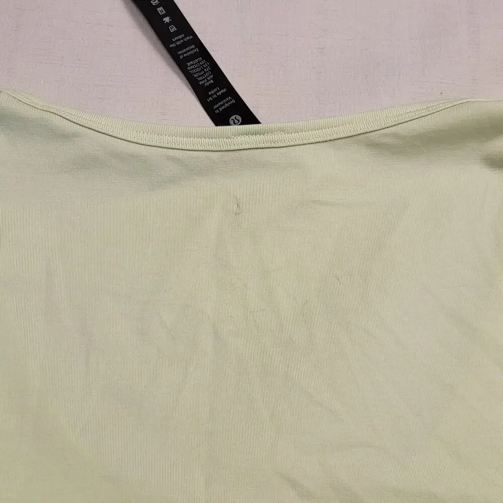 Lululemon "Barry's" Fundamental Tank - Picture 8 of 10